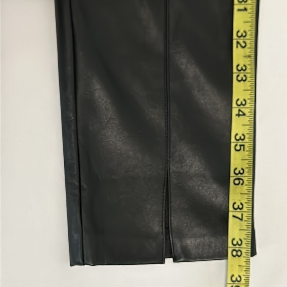 Idem Ditto Black Faux Leather Skinny Pants NWOT Women Size MED Vegan High Rise - Picture 13 of 16
